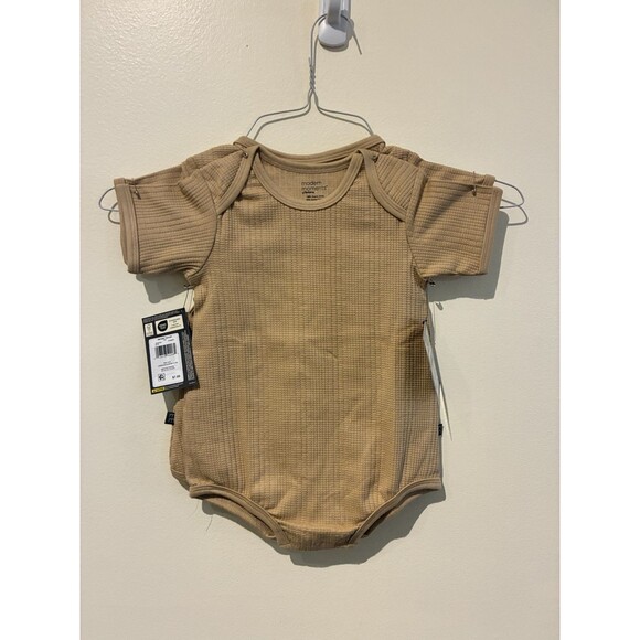 NWT Modern Moments 2-Pack Brown Dumpling Rompers - 18M - Picture 2 of 3
